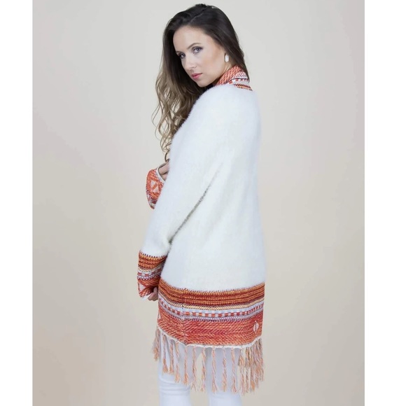 Native Open Cardigan Sweater - Picture 10 of 11